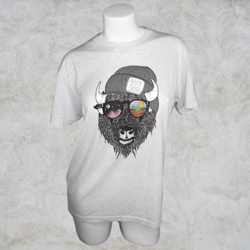 Hiker Trash by Natural Tribute Bison with Sunglasses and Beanie Unisex T-Shirt - Picture 1 of 8